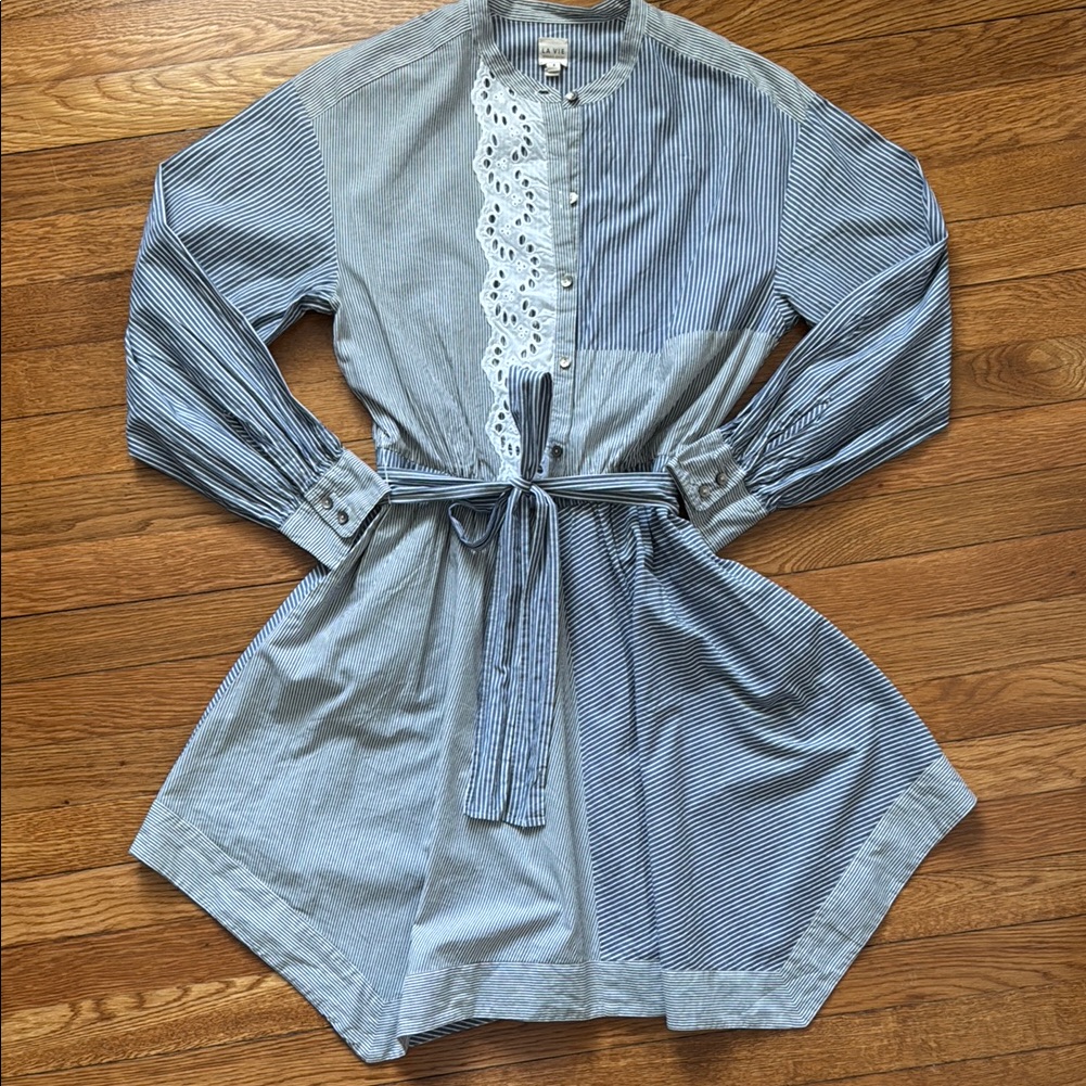 La Vie Rebecca Taylor Blue Striped Dress With Lace Detail